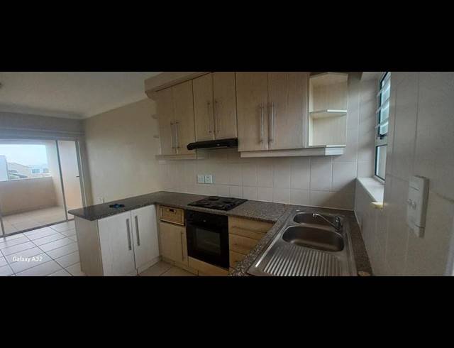 2 BEDROOM PROPERTY TO RENT IN MANABA BEACH